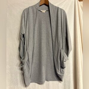 Zenana Outfitters Light Gray Women's Cardigan